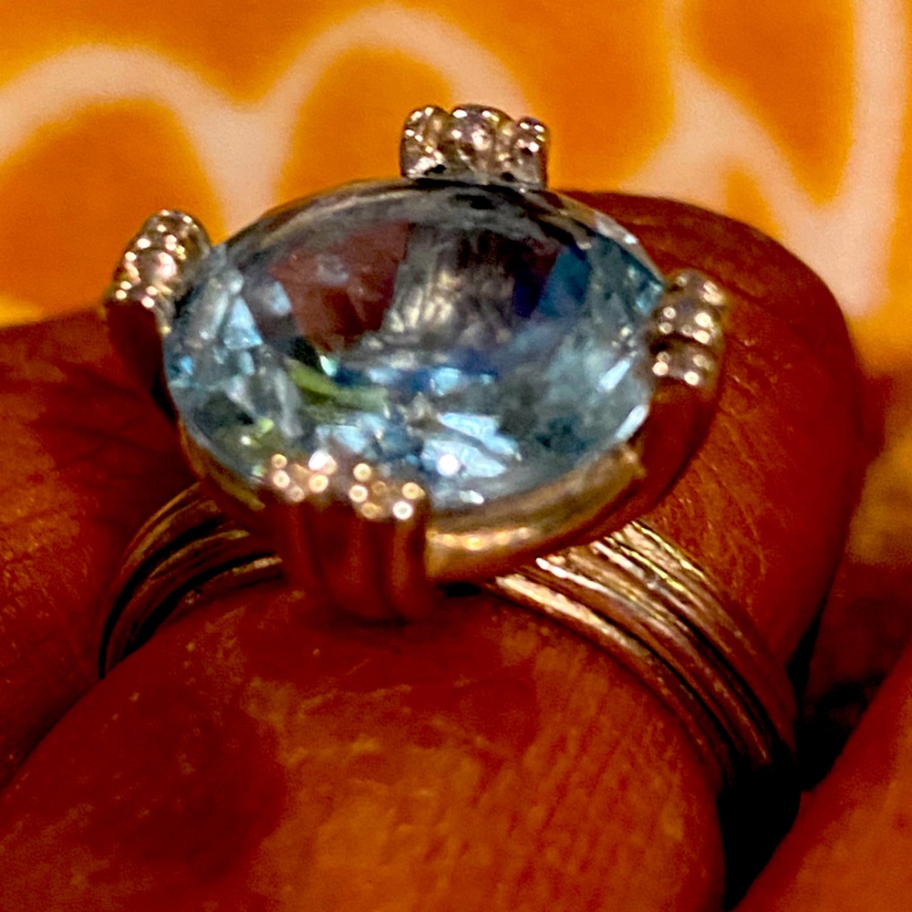 Slane Sterling Silver claypso Topaz Cocktail Ring